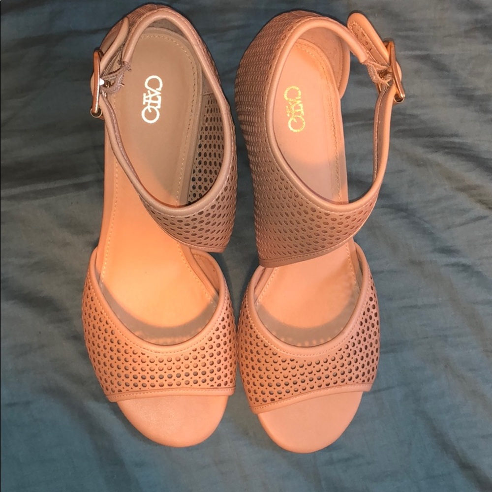 Wedges - Picture 3 of 4